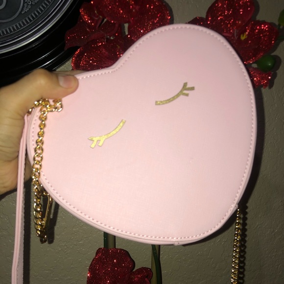 crossbody mary kay loly in the sky